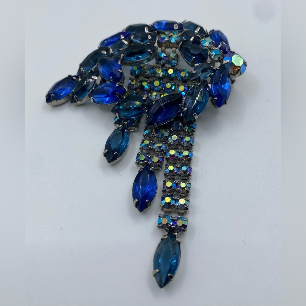 Julianna Brooch Stunningly Rare